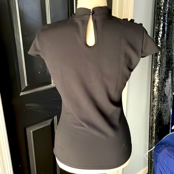 Black caged top 🖤 - Picture 4 of 4